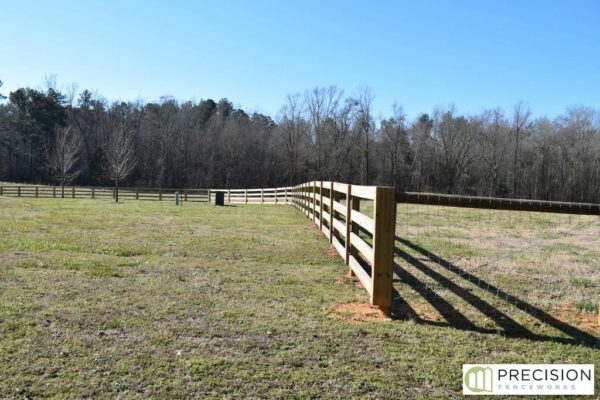 wood board fence41 Wood board gallery photo 049